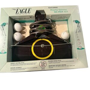 Vintage 1960's golf game The Eagle Electric Putting Cup
